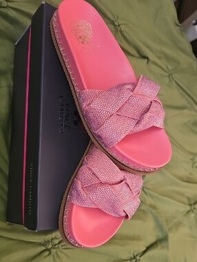 VINCE CAMUTO Ultra Coral True Suede Slide